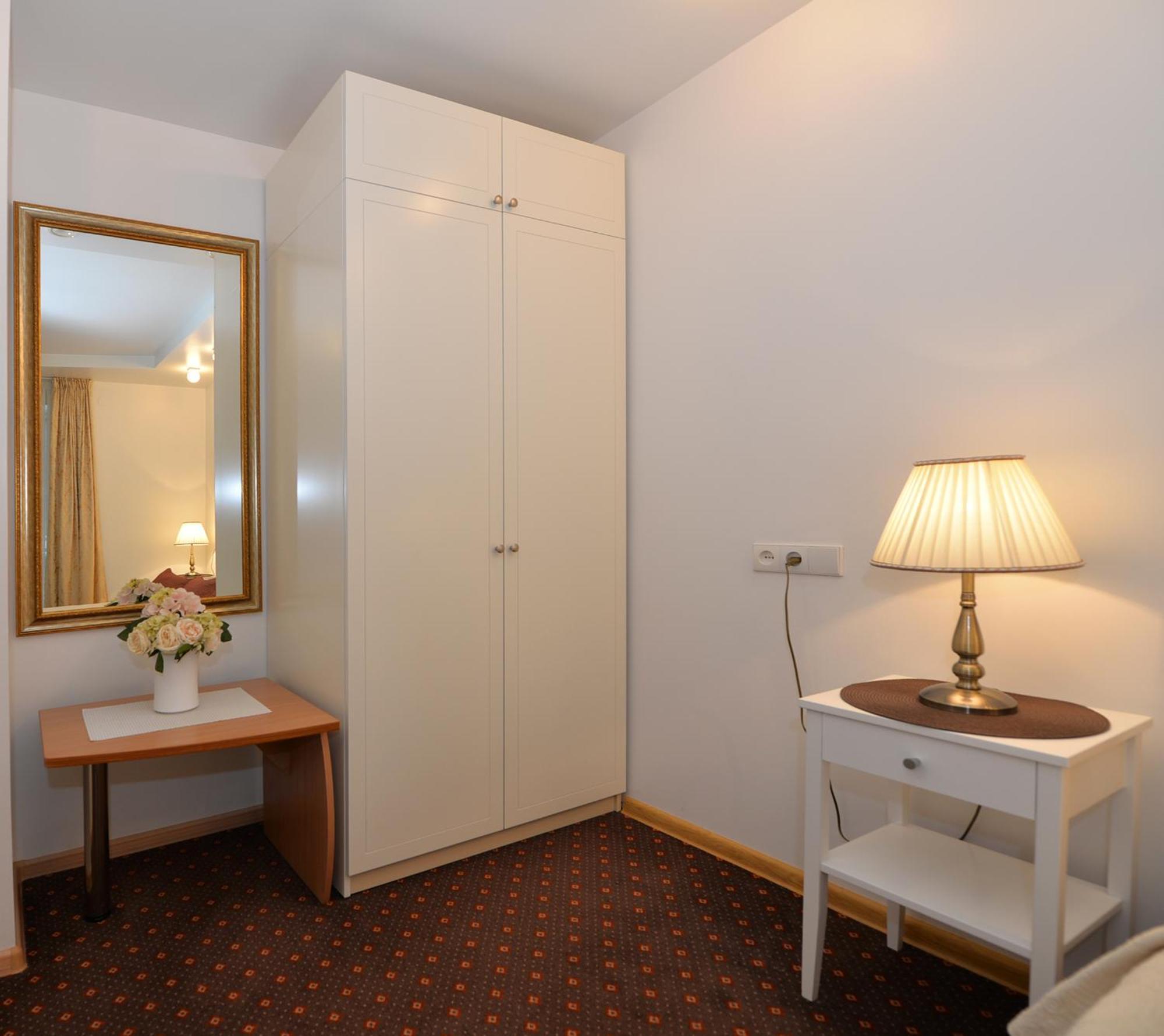 Saules Krantas Aparthotel Palanga Rum bild
